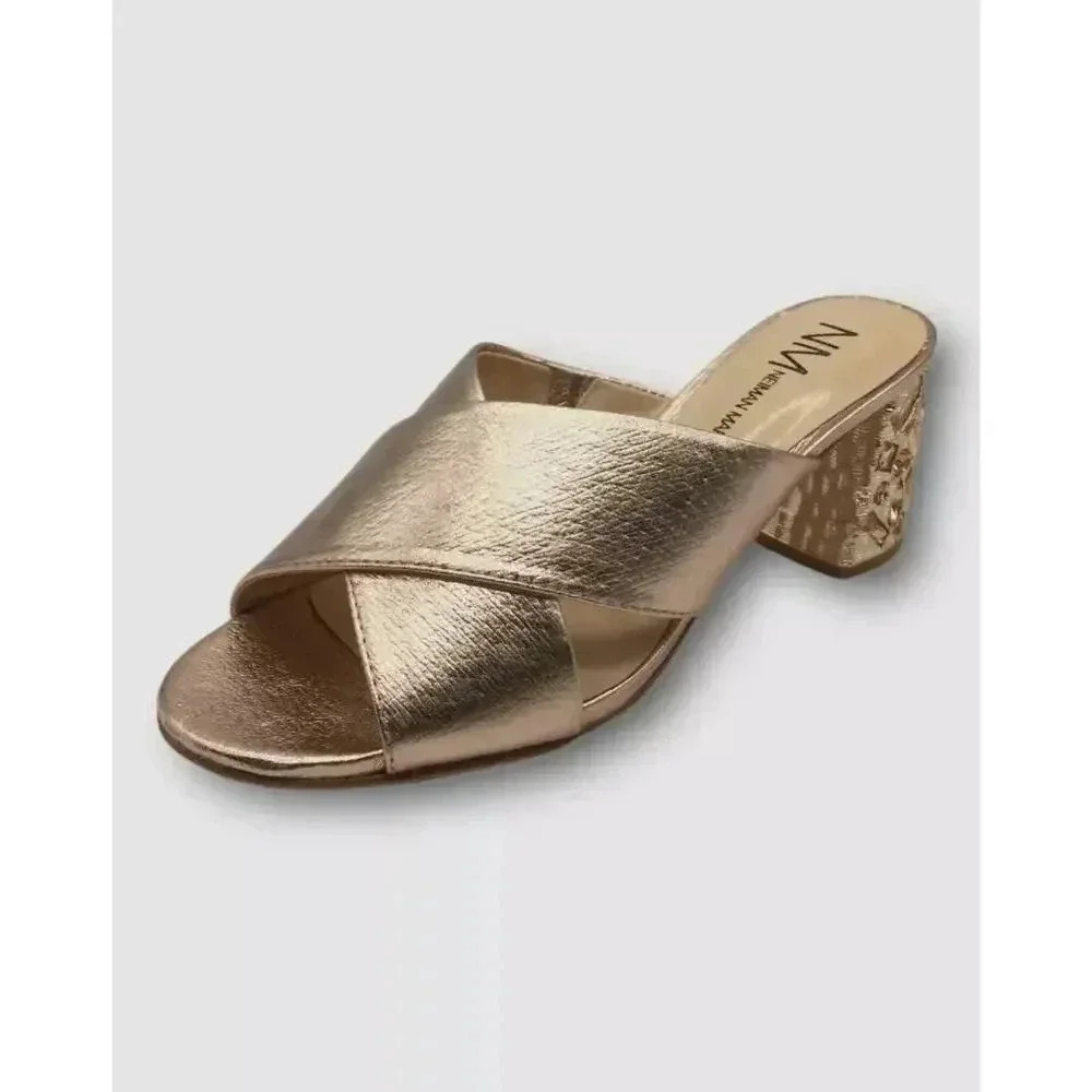 $259 Neiman Marcus Women's Gold Malvin Leather Jewel Sandals Shoes US 8 M